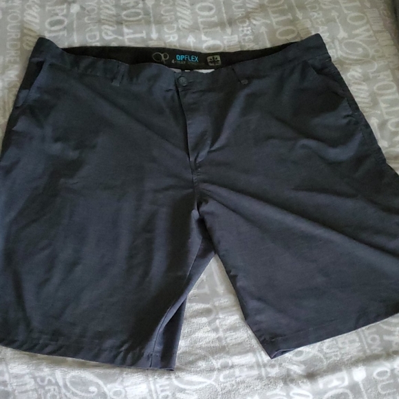 NWOT Gray board shorts - Picture 1 of 5